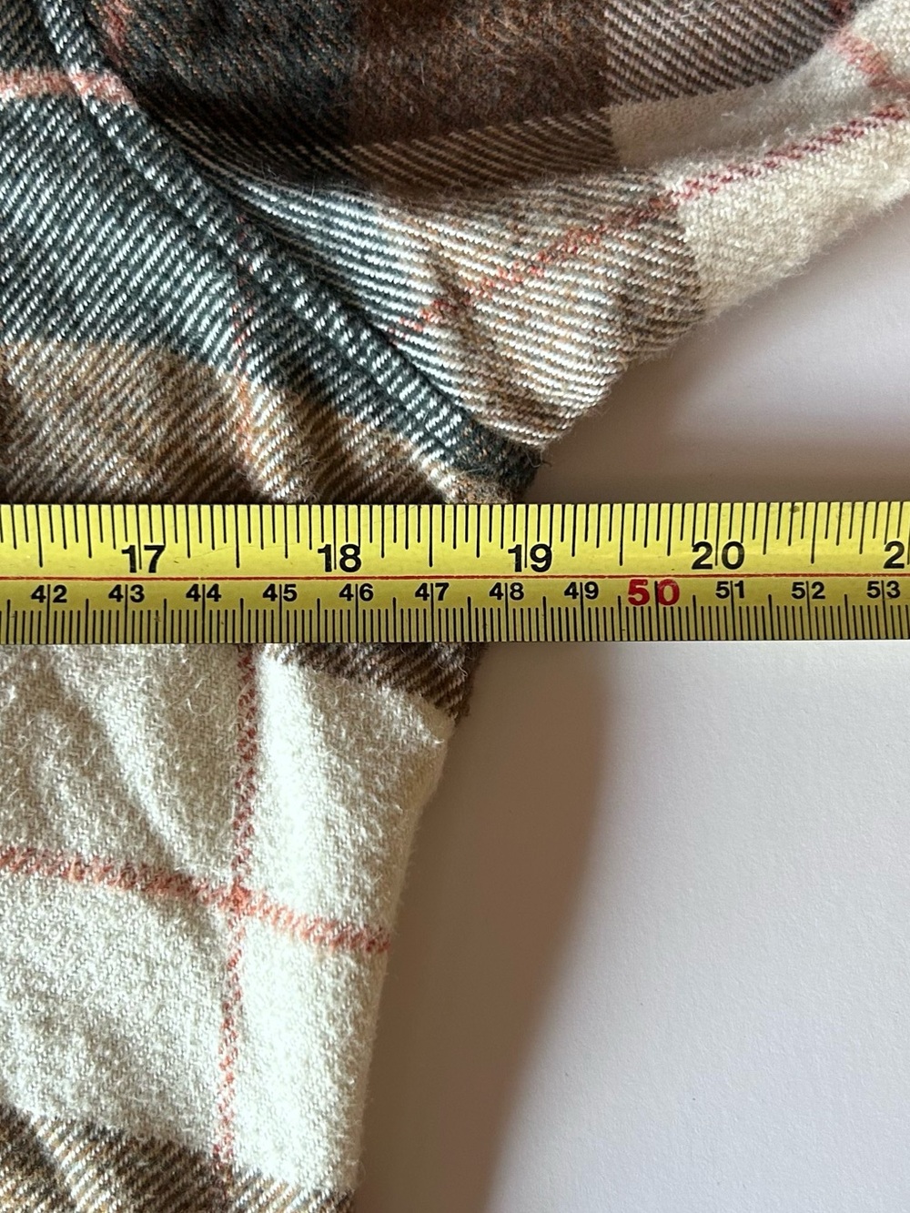 Women’s Plaid Button-Up Flannel Shirt Jacket - Brown/Cream - Picture 9 of 13